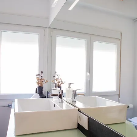 Florit Flats - Cabanyal 3 Bedroom Wifi Ac Terrace Penthouse Apartment *